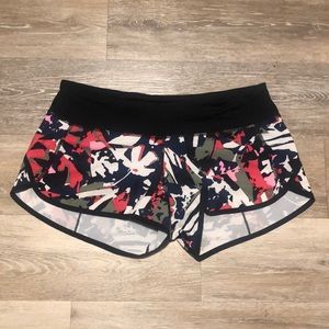 Lululemon Speed Up Short 2.5”
